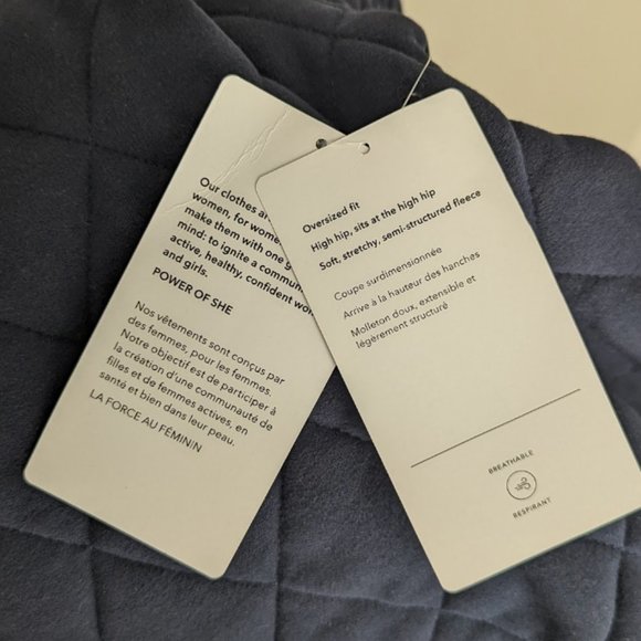 Athleta Retroplush Quilted Crew Sweatshirt, Navy, Medium - Picture 10 of 12